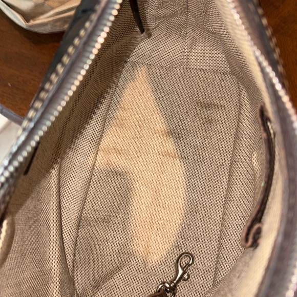 Dooney & Bourke Vintage Croc pattern Leather dark brown Shoulder Bag - Picture 15 of 17